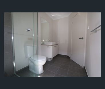 Convenient location - Photo 4