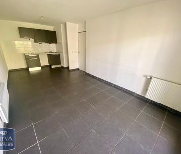 Location Appartement 2 pièces 42m² TOULON 83100 - Photo 3
