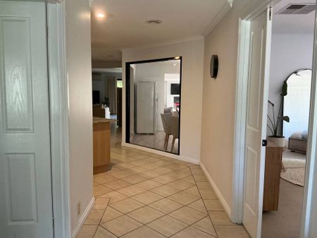 5 Buffalo Court, Kialla - Photo 4