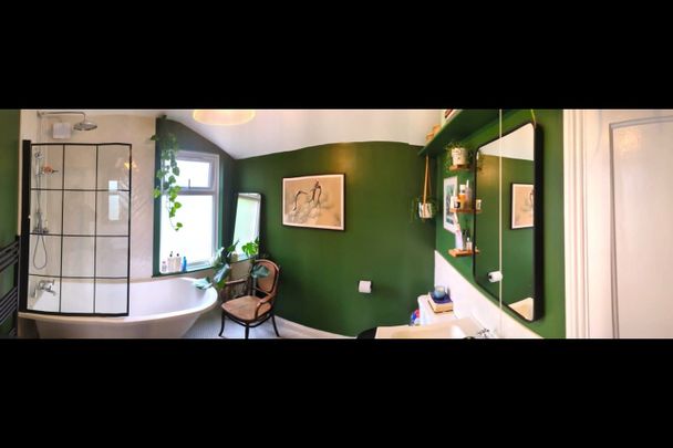 2 Bed Terraced House, Fairfield Place, BS3 - Photo 1