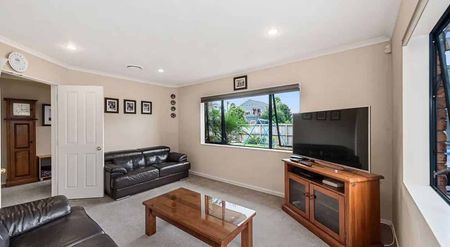 Nielsen Gardens - Photo 2