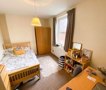 5 bedroom house share to rent - Photo 1