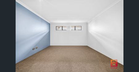 Brand-New Family Home with Style, Space & Comfort - Photo 5