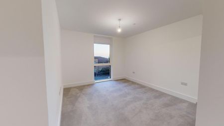 2 bedroom flat to rent - Photo 2