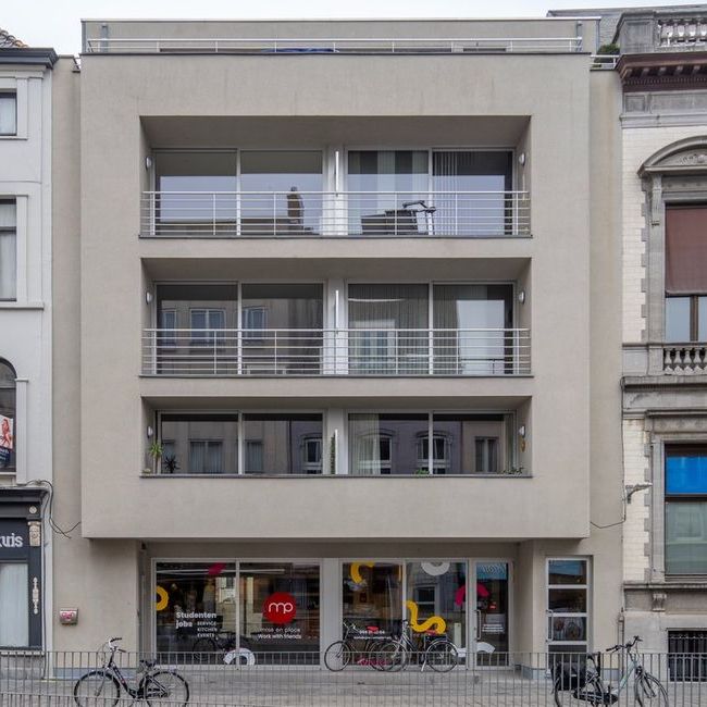 Appartement te huur in Kortrijk voor € 735 met 2 slaapkamers - Foto 1