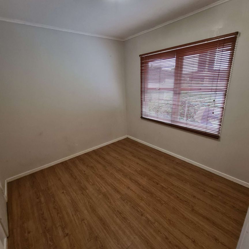 2 Bedrooms, Hillcrest - Photo 1