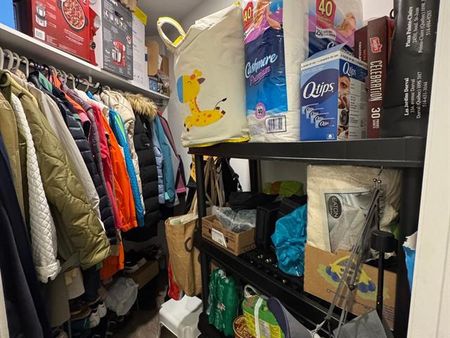 285 Boul. Hymus - Photo 2