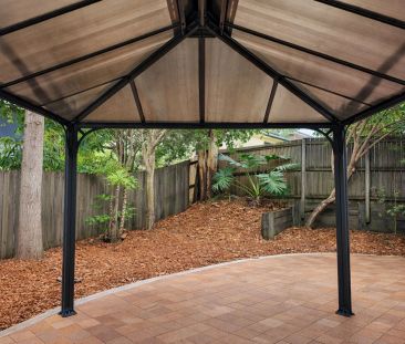 Modern Townhouse with Mountain Views & Spacious Outdoor Living - Photo 2