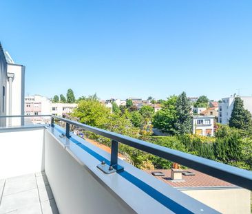 location Appartement T3 DE 61.7m² À MONTREUIL - Photo 2