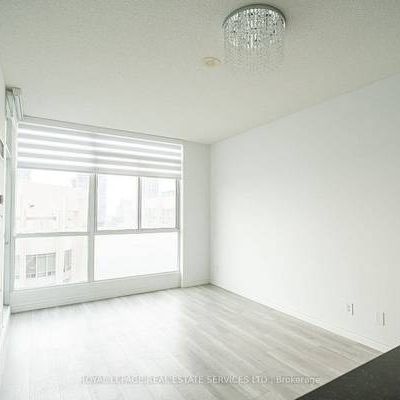 Duke Of York/Burnhamthorpe Beautiful 1Bdrm Modern Open Concept Floor - Photo 3