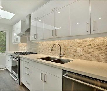 239 GUELPH Line, Burlington, Ontario, L7R3K6 - Photo 5