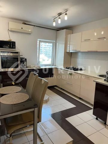 Apartament cu 4 camere, parcare, bloc cu lift- Plopilor - Photo 5