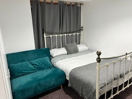 3 Bed Semi-Detached House, Tunnel Road, L7 - Photo 5