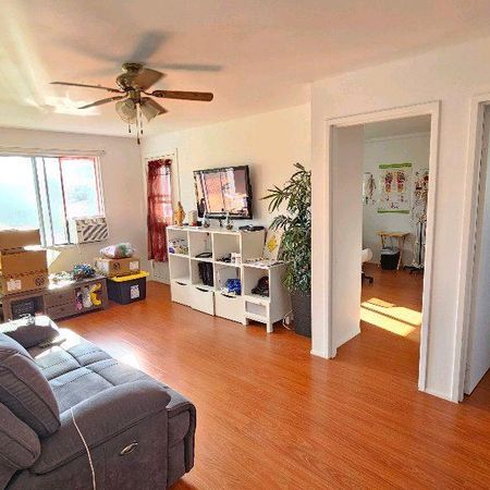 Très beau 4 1/2 ensoleillé à Deux Montagnes - Photo 3