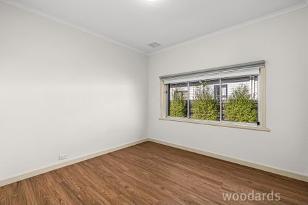 Spacious Family Home in Prime Fawkner Location - Photo 4