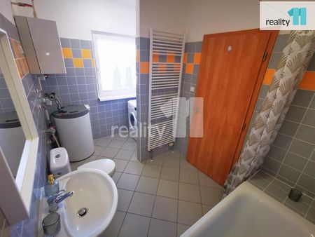 Pronájem bytu 1+kk 40 m2 - Photo 3