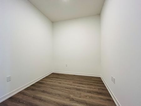 For Lease - 8 Interchange Way Unit# 808, Vaughan, Ontario - Photo 2