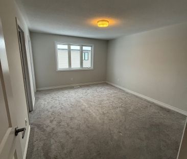 For Lease - 91 Main Halyard Lane, Barrhaven, Ontario - Photo 5