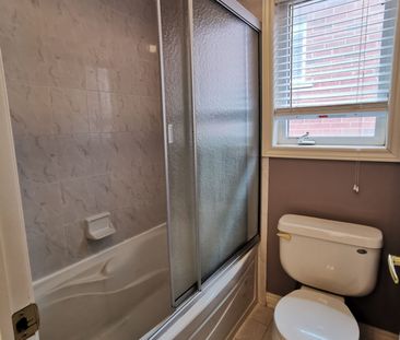 For Lease - 279 River Ridge Boulevard, Aurora, Ontario - Photo 5