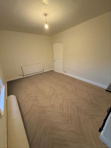 Huxley Street, Northwich - Photo 5