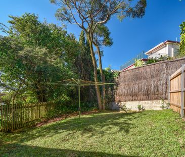 29 Ellalong Road, Cremorne - Photo 3