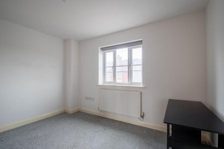 3 bedroom terraced house to rent - Photo 5