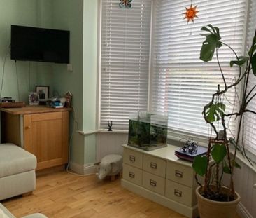 Flat 2, 1-3 Carline Road, Lincoln, LN1 1HL - Photo 1