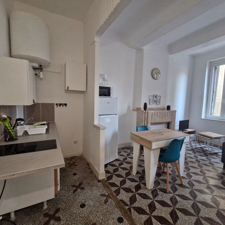 Location Appartement 1 pièce 26m² - Photo 4