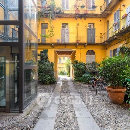 Monolocale in Affitto in Via Vigevano 9 a Milano - Photo 1