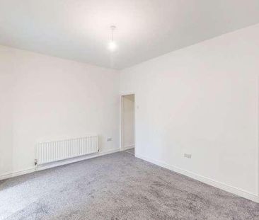 Chorley Road, Westhoughton, BL5 - Photo 4