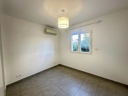 Location Appartement 3 pièces 70m² BIGUGLIA 20620 - Photo 3