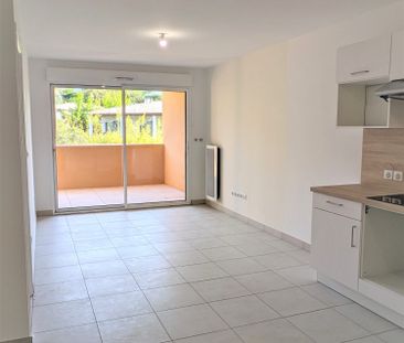GRABELS- T2- 45.74m2 - Photo 2