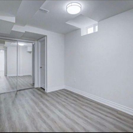 For Lease - 51 mohandas Drive, Markham, Ontario - Photo 4