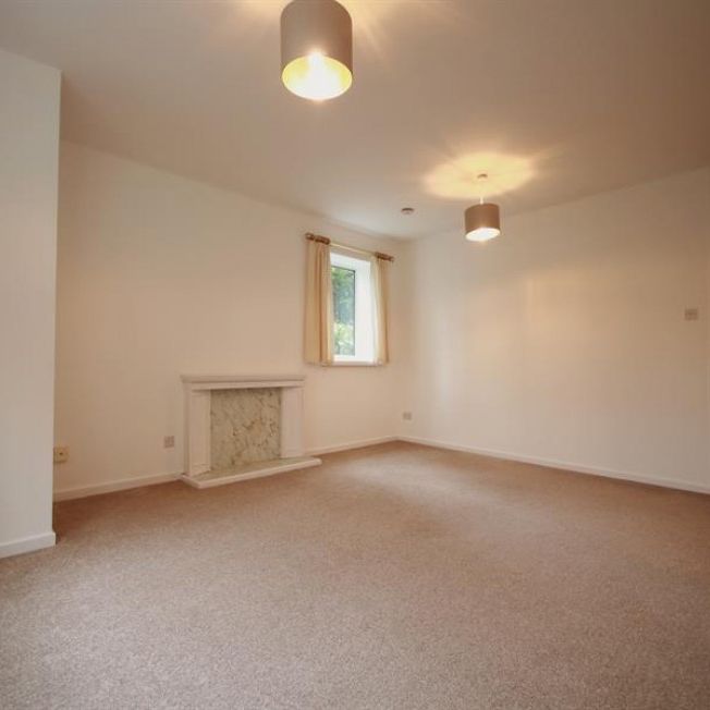2 Bedroom Apartment To Let - Photo 1