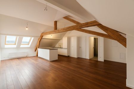Modern 3.5-room attic apartment in Steckborn – central, bright and well-equipped - Photo 2
