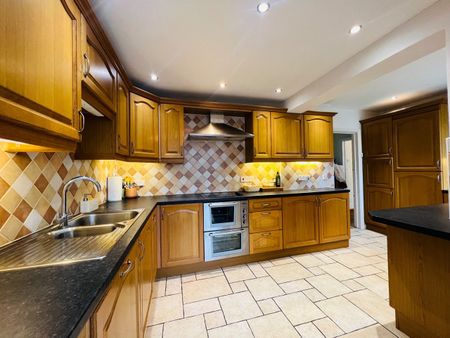 Room in a Shared House, Ellesmere Road, BS4 - Photo 5