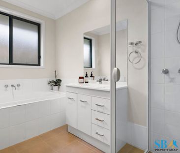 5 Ron Hoy Street, Macgregor ACT 2615 - House For Rent | Domain - Photo 2