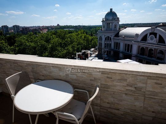 1 Bedroom penthouse with 14m² terrace for rent in Argüelles, Madrid - Photo 1