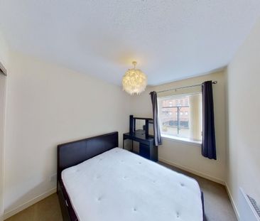 2 bedroom apartment to rent - Photo 6
