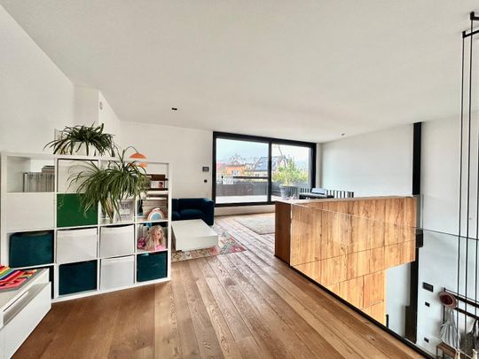 Een unieke woonst op gegeerde locatie met 4 slpk en 2 badk - Photo 1