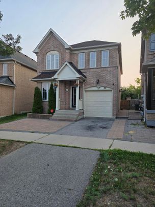 For Lease - 4 Tansley Crescent, Ajax, Ontario - Photo 1