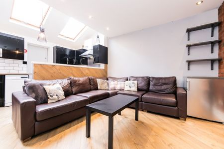 Clarkson View, Hyde Park, Leeds - Photo 2