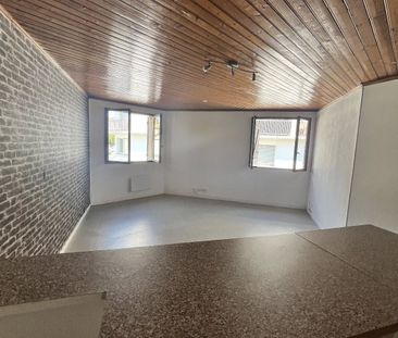 Location Appartement 2 pièces 53m² BORDEAUX 33300 - Photo 1