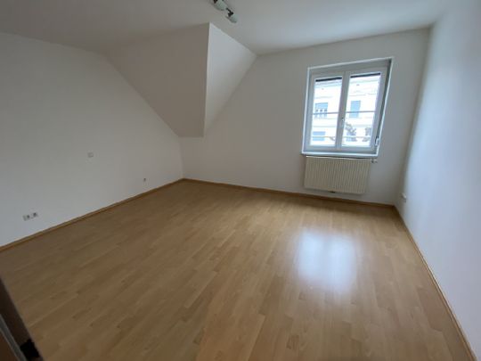 Gemütliche Mietwohnung mit Balkon in der Thermenhaupstadt Fürstenfeld …! - Foto 1
