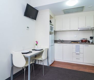SHARED STUDENT ACCOMMODATION FULLY FURNISHED ACCOMMODATION FROM $32... - Photo 5