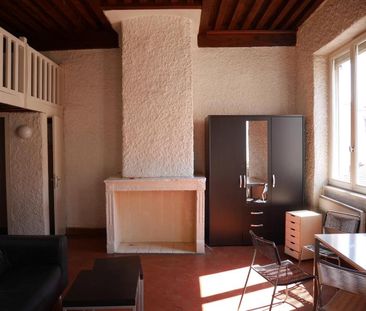 Location Appartement 1 pièce 35m² LYON 6ème - Photo 1