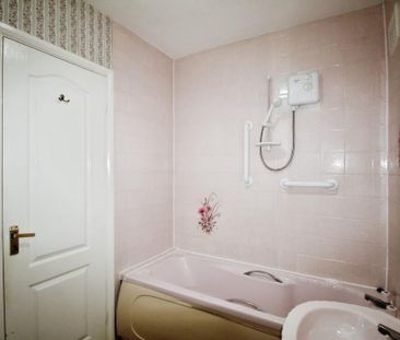 2 bedroom bungalow to rent - Photo 6