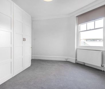 Kelvedon Road, London SW6 - Photo 4