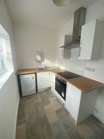 1 bedroom apartment to rent - Photo 3