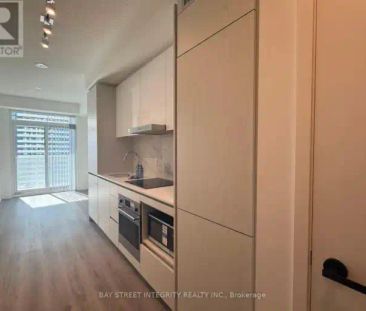 2915 - 28 INTERCHANGE WAY | 2915 - 28 INTERCHANGE WAY, Vaughan - Photo 1